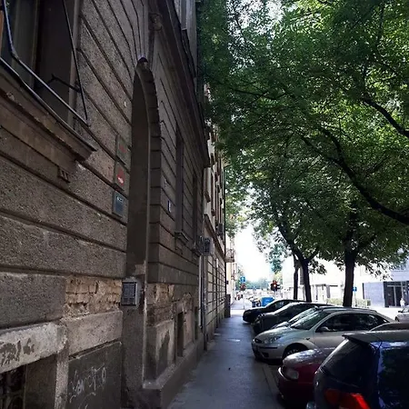 Clyra City Centar Апартаменты